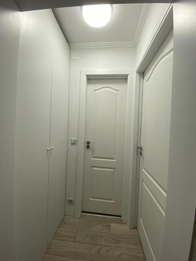 ルゴジApartamentアパートメント エクステリア 写真
