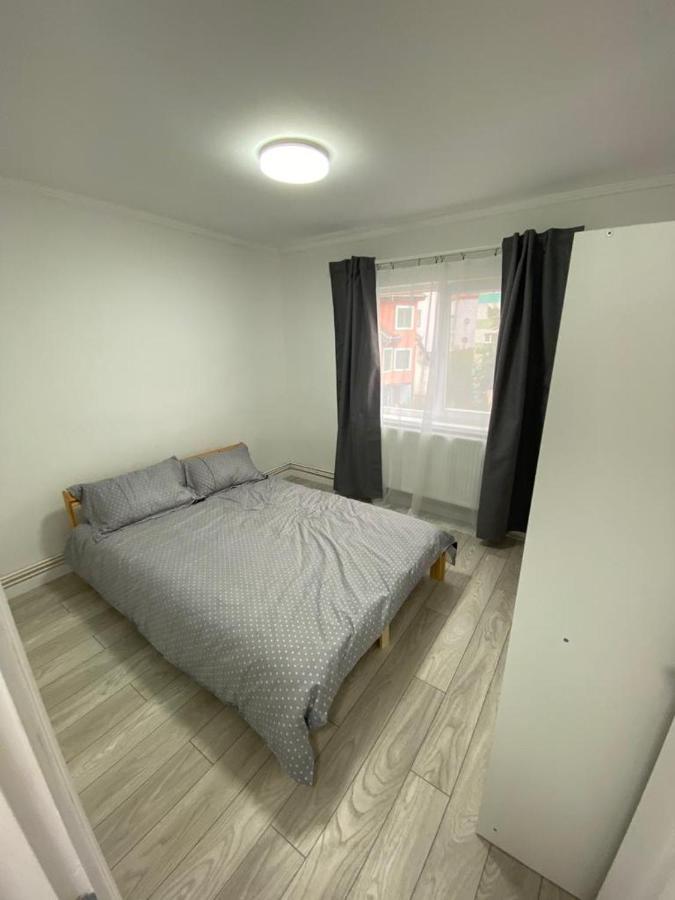 ルゴジApartamentアパートメント エクステリア 写真