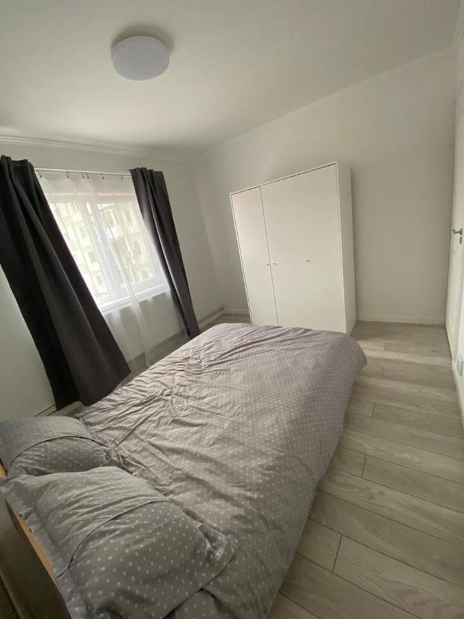 ルゴジApartamentアパートメント エクステリア 写真